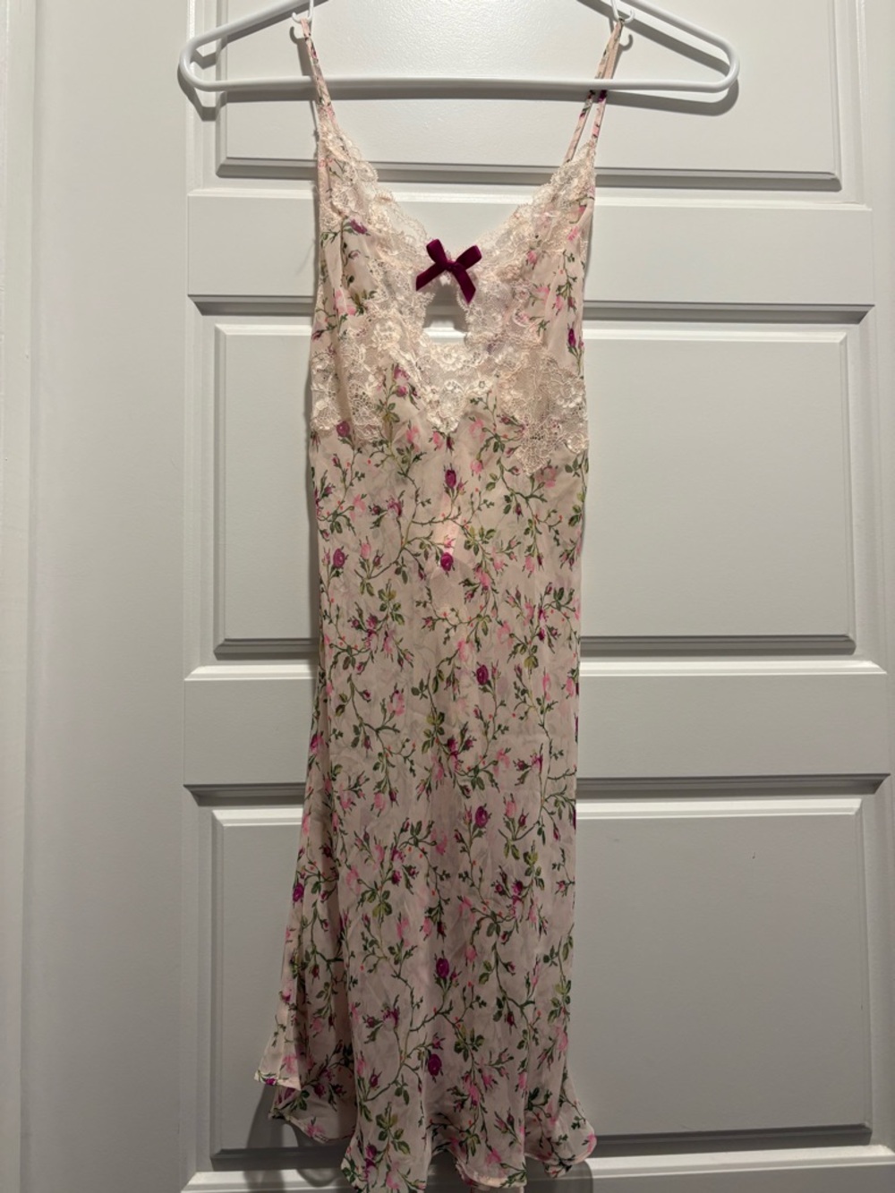 Victoria’s Secret Sheer Floral Slip Lingerie - size Small